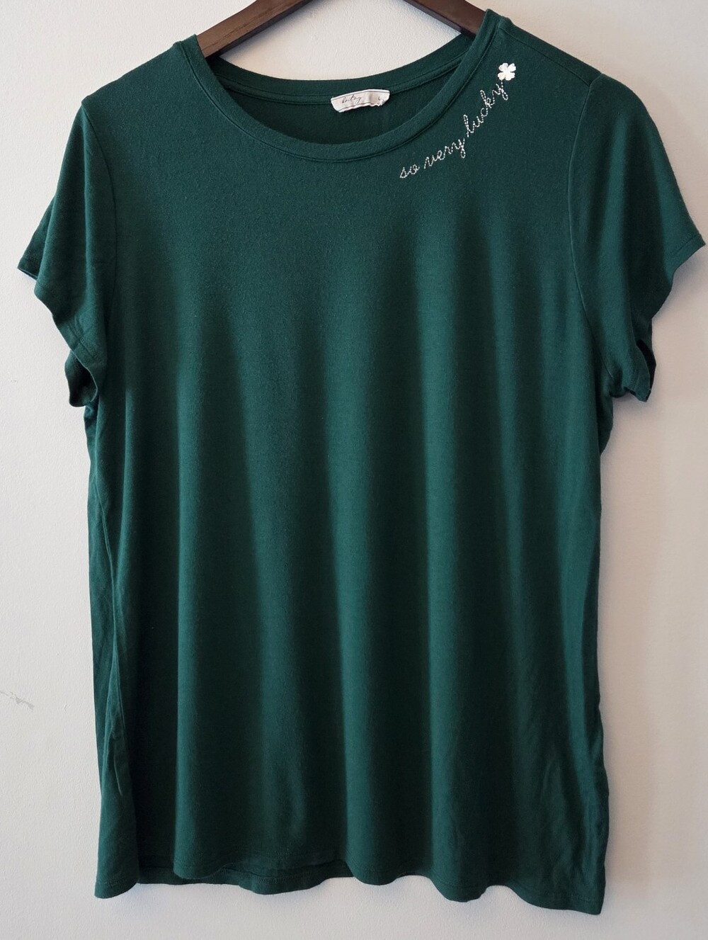 Britny Dark Green Short Sleeve T-Shirt With White Embroidery Size L